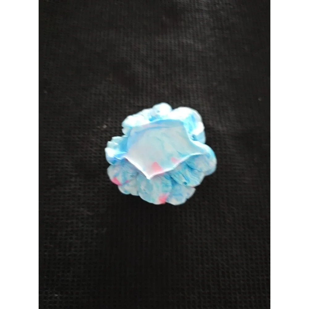 Resin Flower Blue Pink Decoration Gift Small.‎ 585